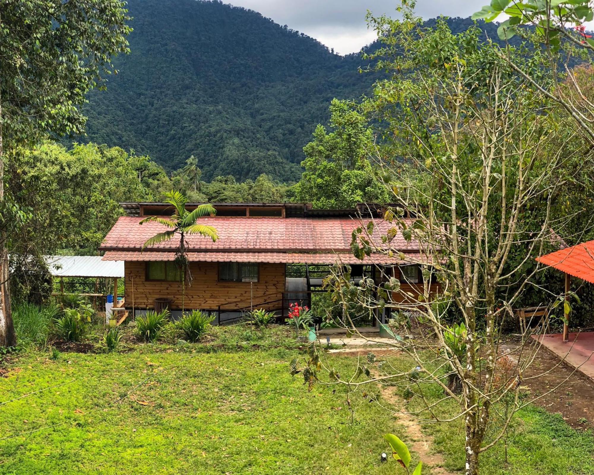 Sendero De Las Aves Миндо Екстериор снимка